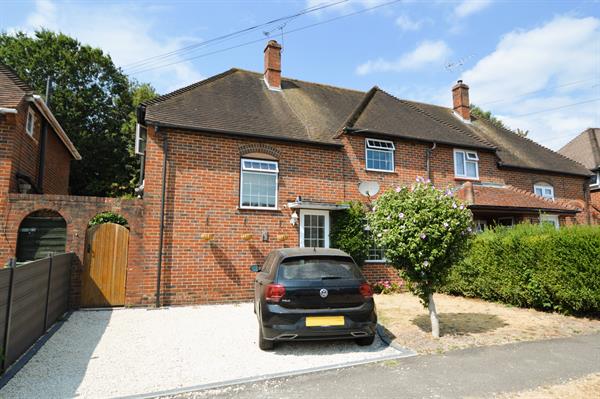 Bagshot Green, Bagshot
