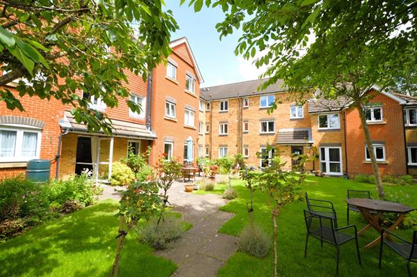 Hart Dene Court Bagshot