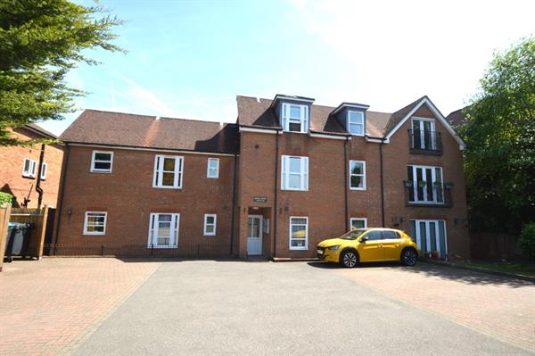 Rowan Court Bagshot