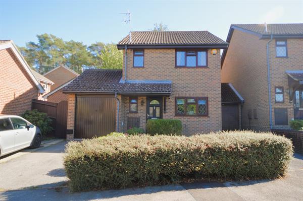 Albert Road Bagshot